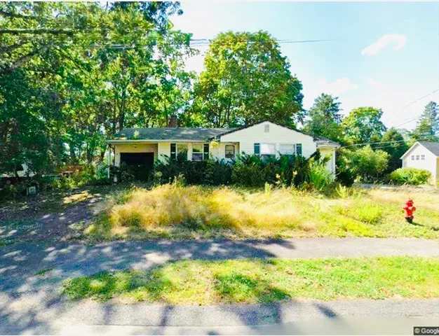 $250,000 | 80 Forest Street, Middleboro, MA 02346