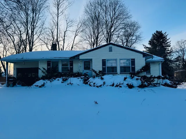 $250,000 | 80 Forest Street, Middleboro, MA 02346