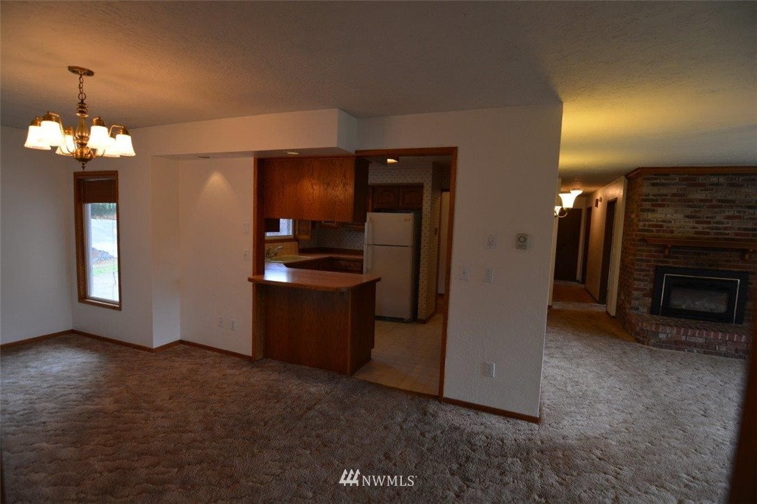 937 Olson Road Longview, WA 98632 - Photo 3 of 24 Gallery Image 3