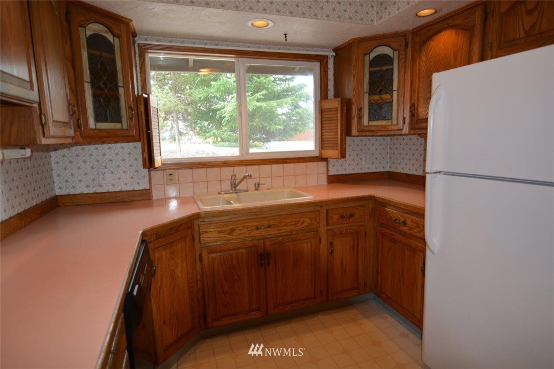 937 Olson Road Longview, WA 98632 - Photo 4 of 24 Gallery Image 4