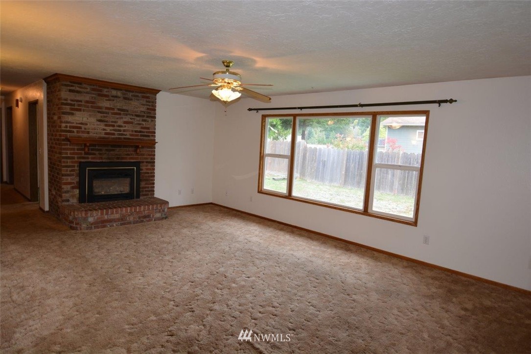 937 Olson Road Longview, WA 98632 - Photo 9 of 24 Gallery Image 9