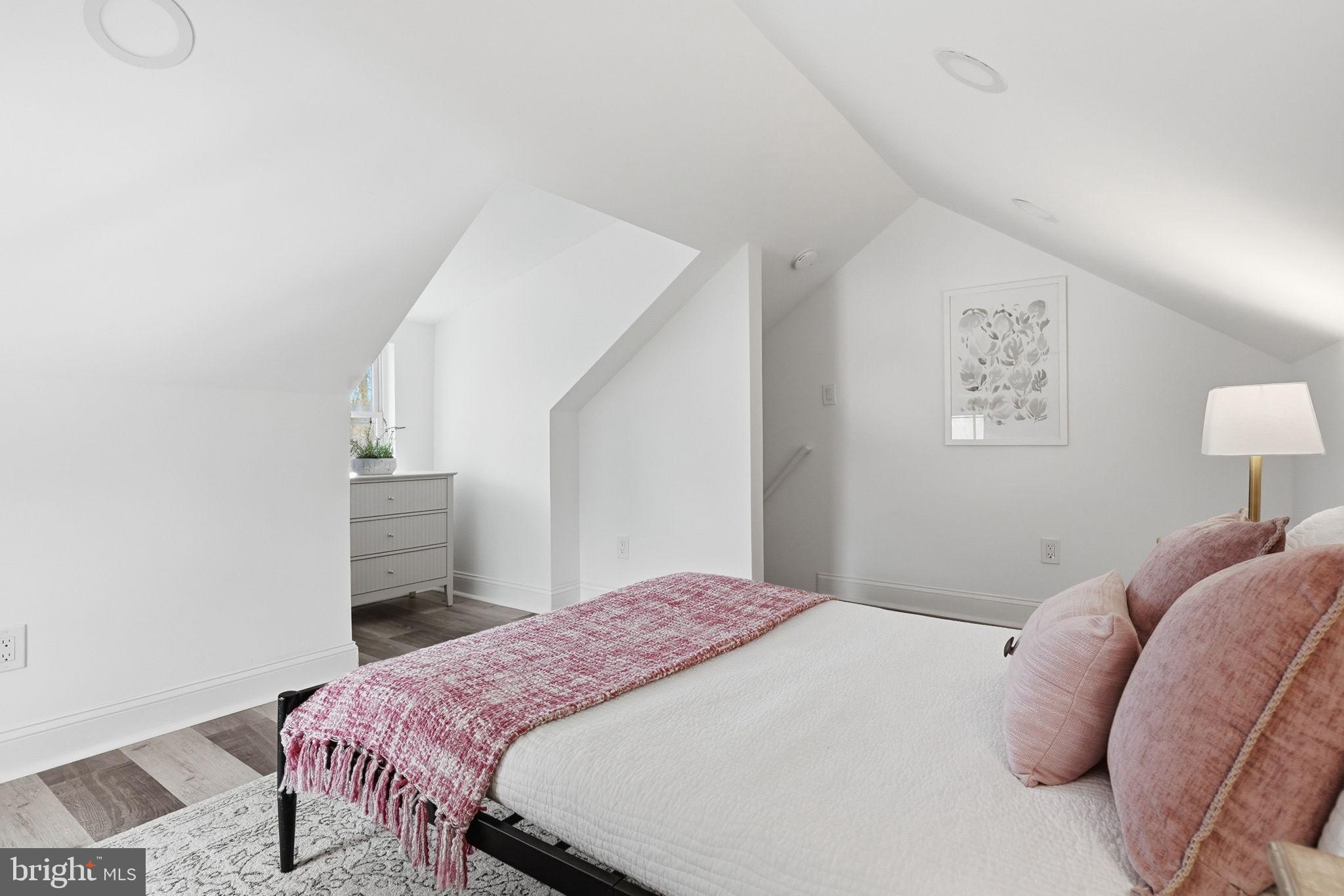 540 Broad Street Spring City, PA 19475 - Photo 18 of 21