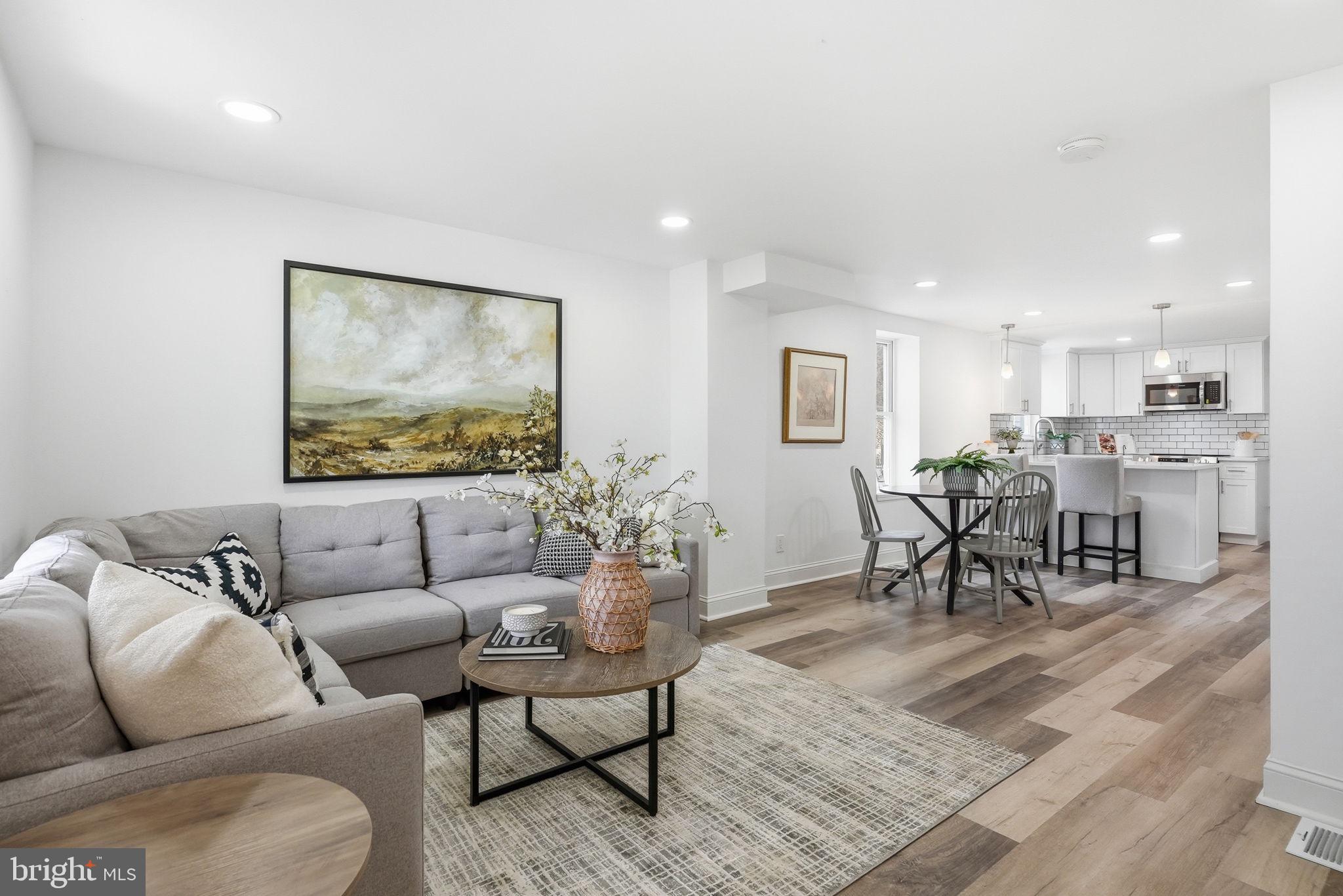 540 Broad Street Spring City, PA 19475 - Photo 2 of 21