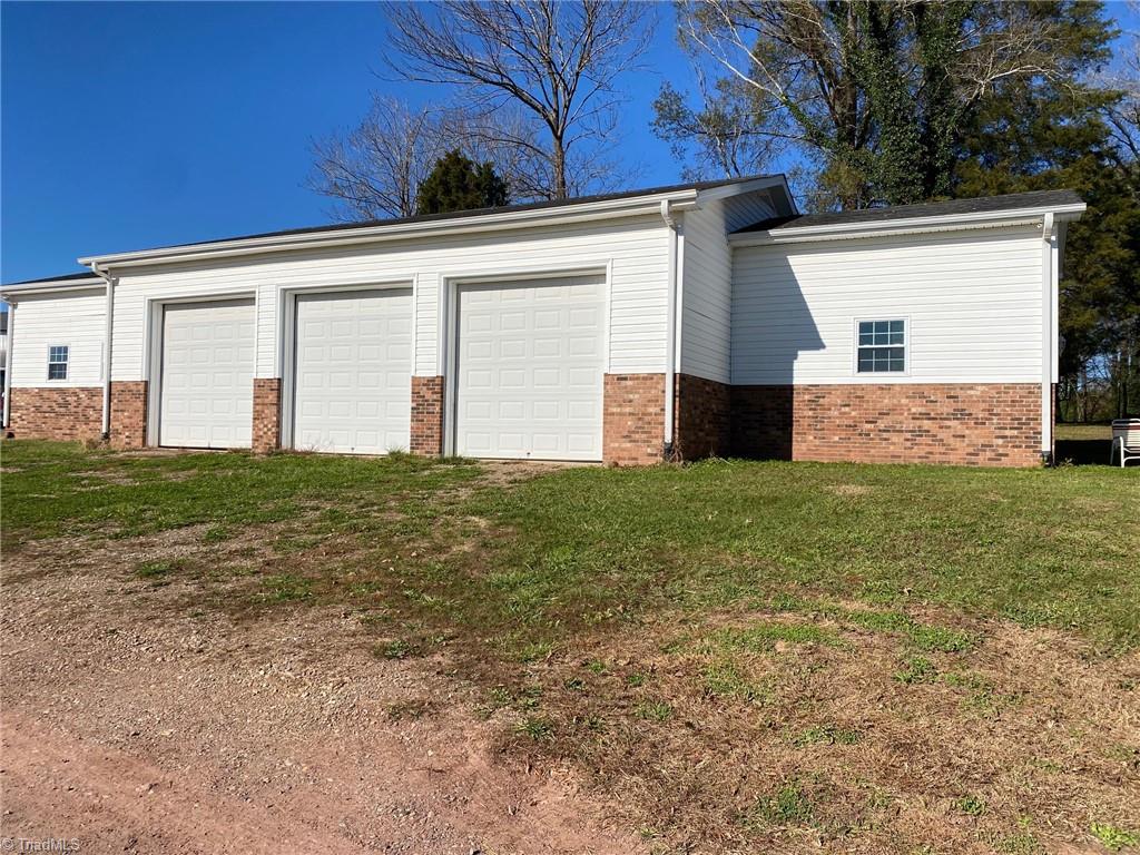 600 Roberts Road Eden, NC 27288 - Photo 38 of 49