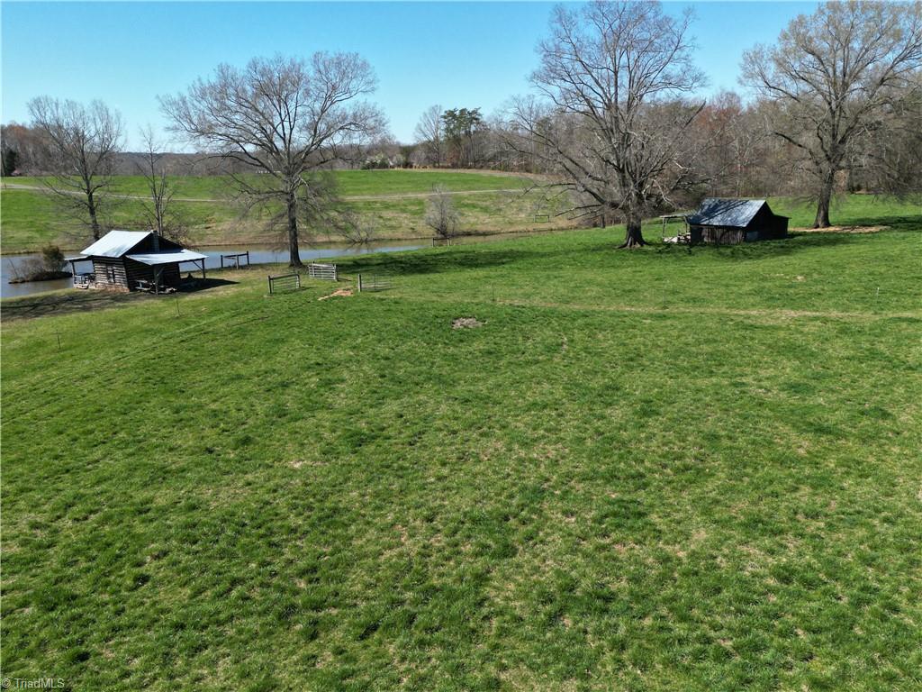 600 Roberts Road Eden, NC 27288 - Photo 6 of 49