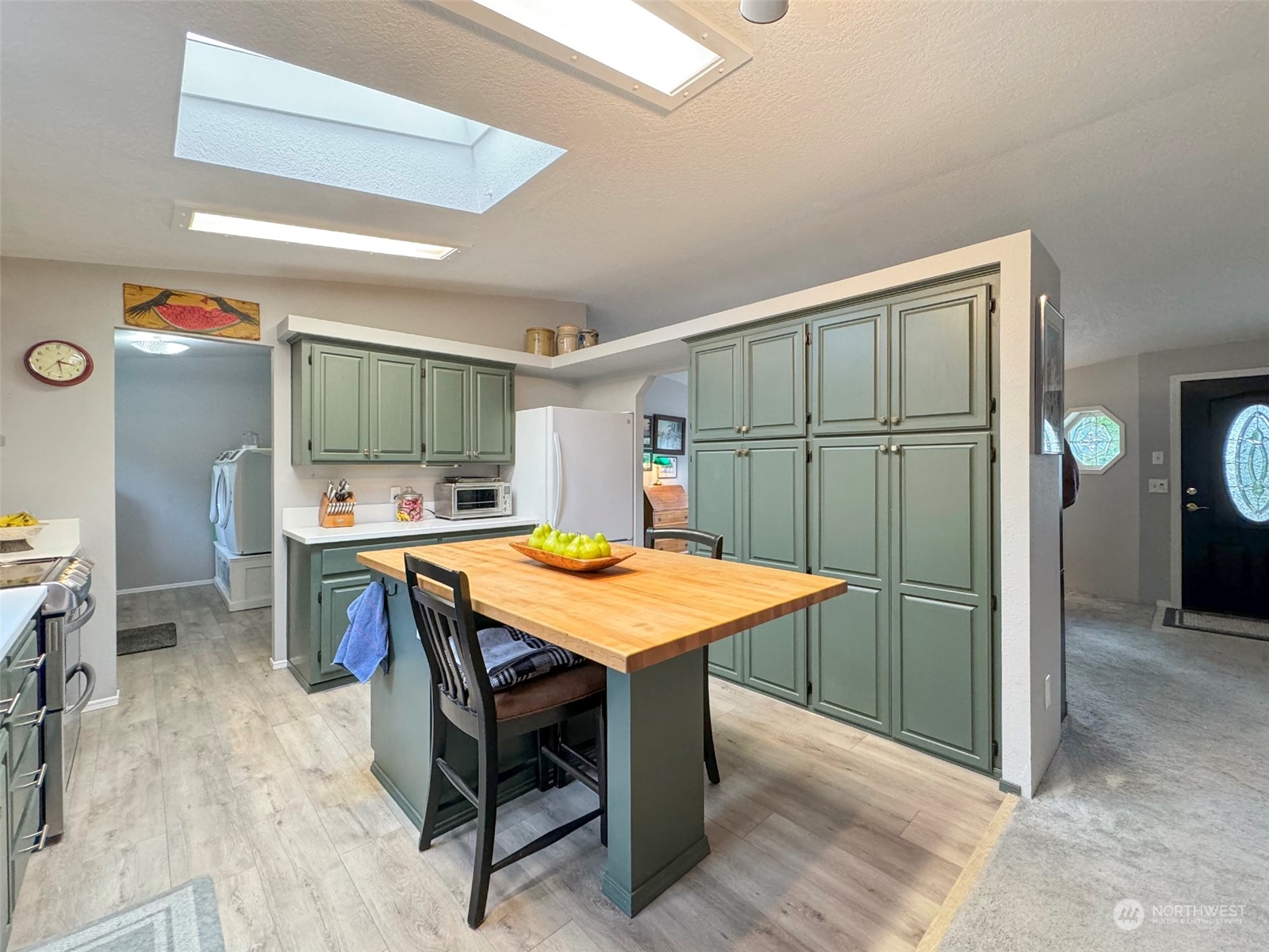 20 Lone Pine Road Port Angeles, WA 98363 - Photo 7 of 40 Gallery Image 7
