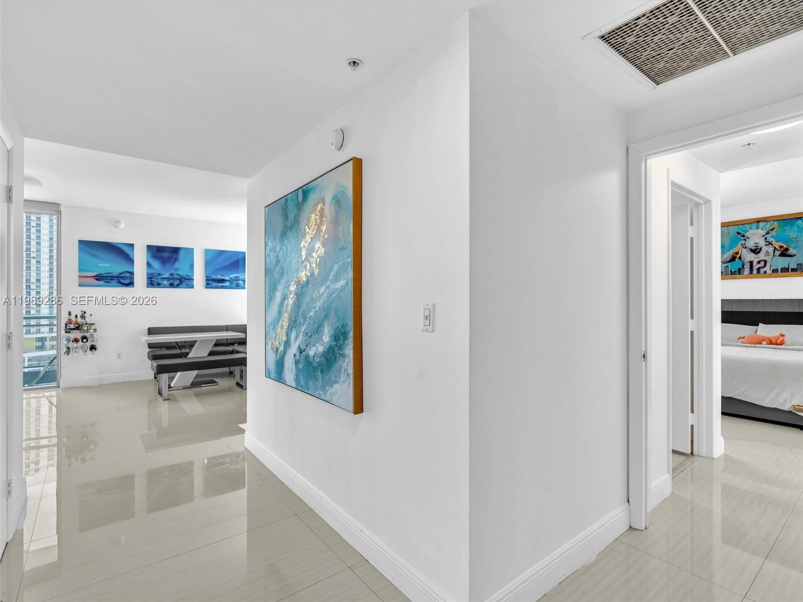 90 Southwest 3rd Street, Unit 2013 Miami, FL 33130 - Photo 11 of 44