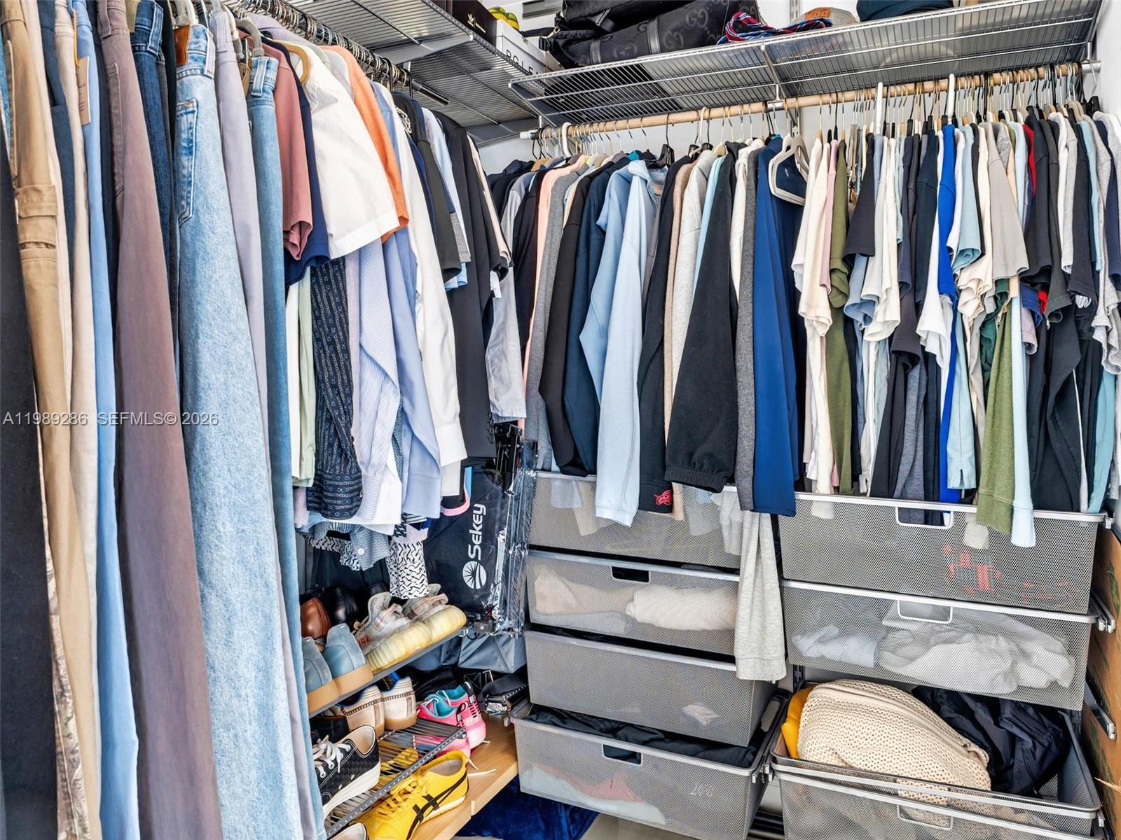 90 Southwest 3rd Street, Unit 2013 Miami, FL 33130 - Photo 24 of 44