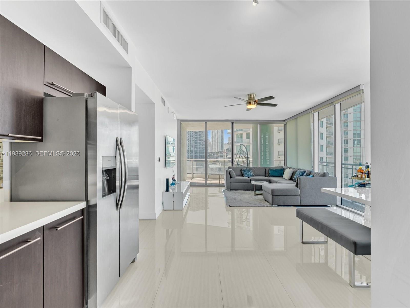 90 Southwest 3rd Street, Unit 2013 Miami, FL 33130 - Photo 31 of 44