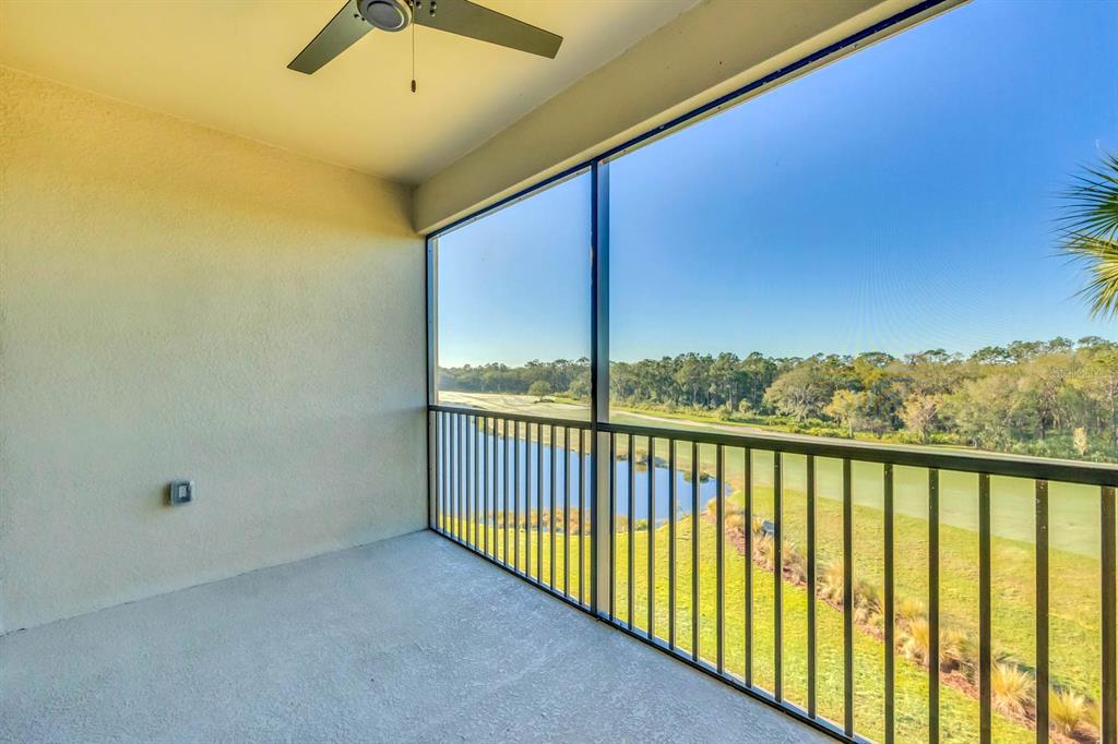 17510 Gawthrop Drive, Unit 404 Bradenton, FL 34211 - Photo 9 of 43