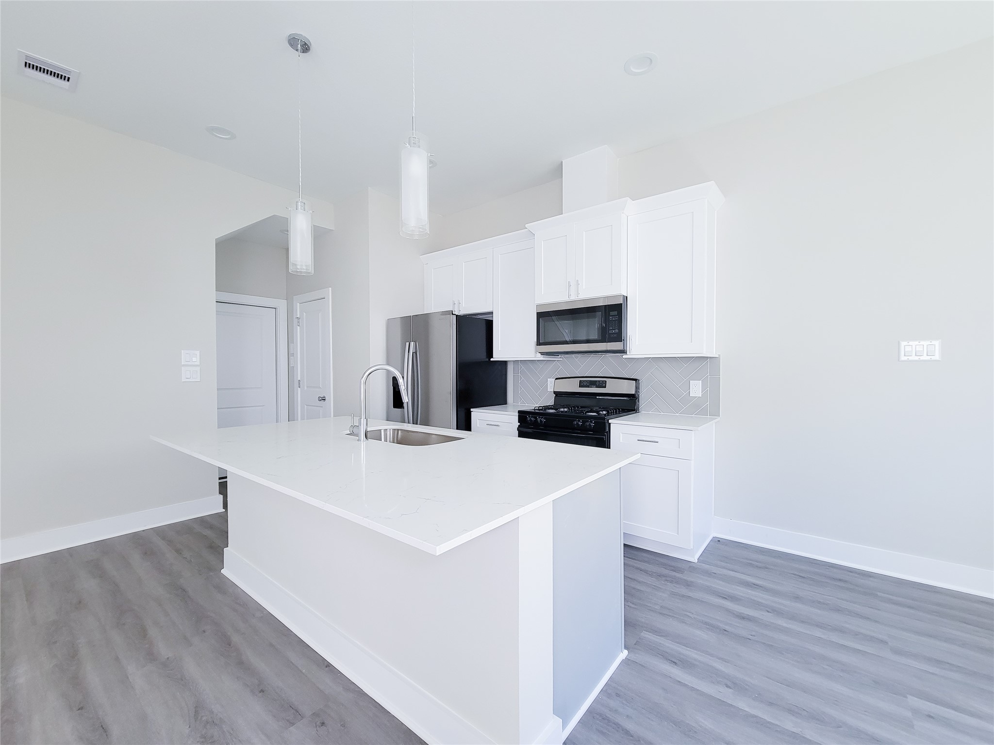 3210 Bostic Street, Unit B Houston, TX 77093 - Photo 13 of 41