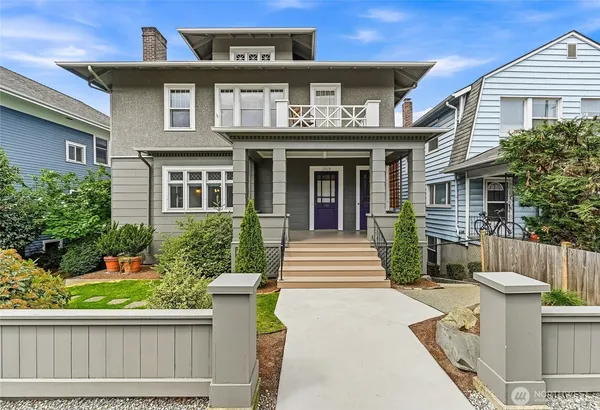 $2,295,000 | 2025 Boylston Avenue East, Seattle, WA 98102
