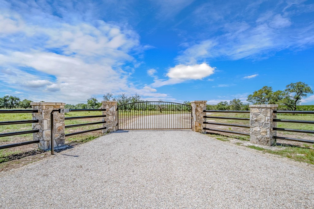 16 Bonita View Ranch Road, Unit 16 Harper, TX 78631 - Photo 7 of 7