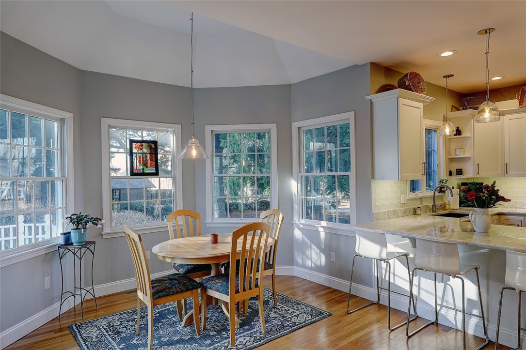 5 Jacobs Point Road Warren, RI 02885 - Photo 15 of 43