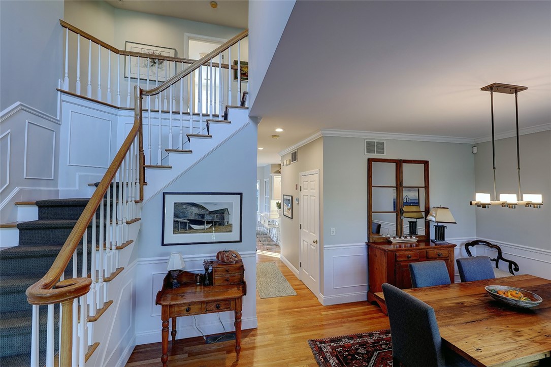 5 Jacobs Point Road Warren, RI 02885 - Photo 4 of 43