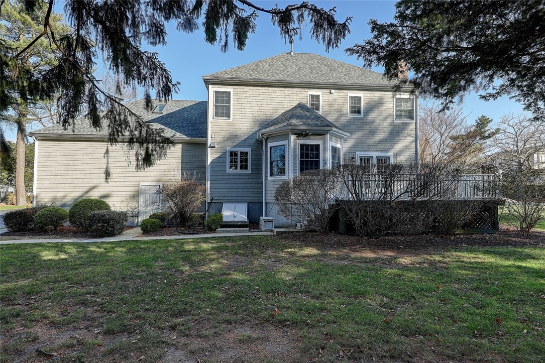 5 Jacobs Point Road Warren, RI 02885 - Photo 41 of 43