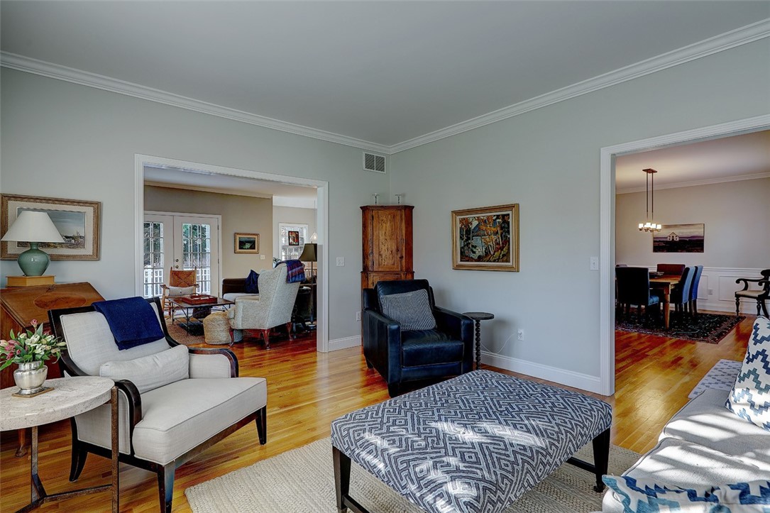 5 Jacobs Point Road Warren, RI 02885 - Photo 8 of 43