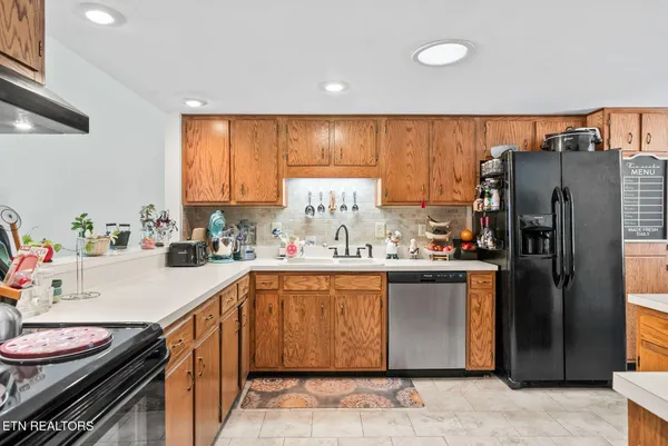 $340,000 | 345 Lake Catherine Circle, Crossville, TN 38558