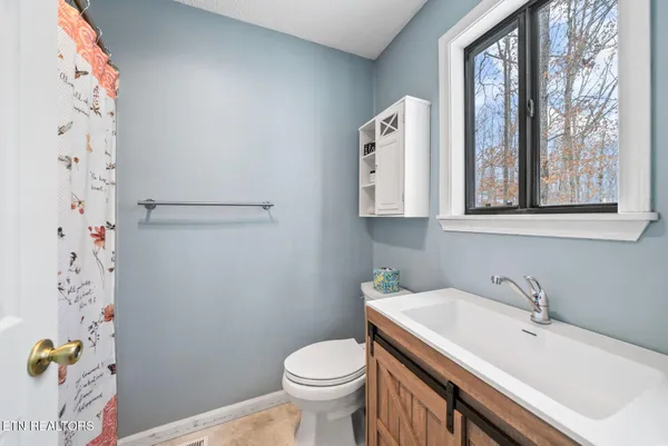 $340,000 | 345 Lake Catherine Circle, Crossville, TN 38558