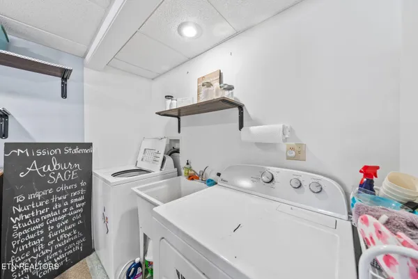 $340,000 | 345 Lake Catherine Circle, Crossville, TN 38558