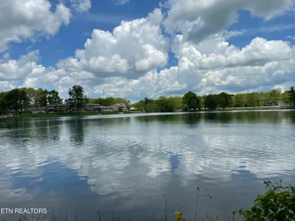 $340,000 | 345 Lake Catherine Circle, Crossville, TN 38558