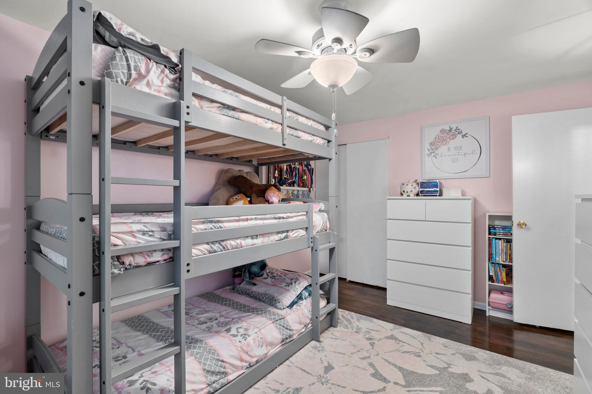 12413 Tyrone Road Philadelphia, PA 19154 - Photo 23 of 31 2nd bedroom