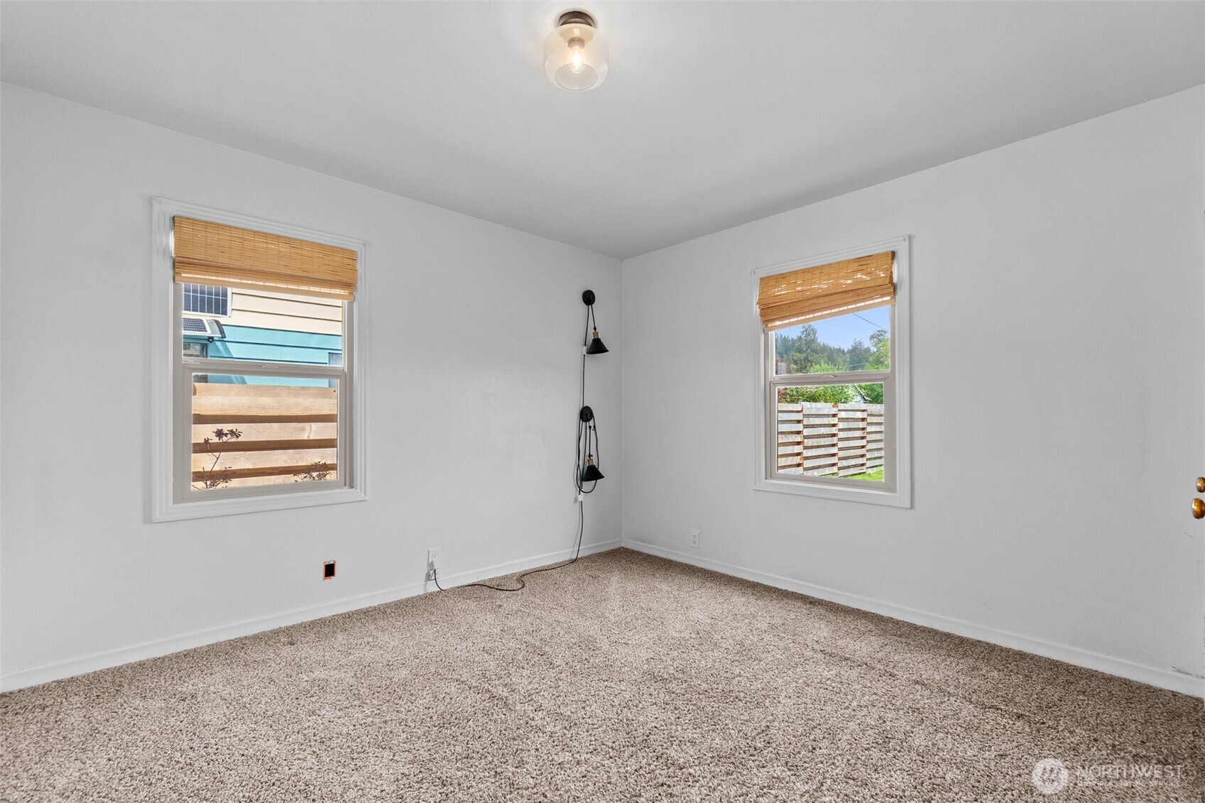 372 Southwest 14th Street Chehalis, WA 98532 - Photo 10 of 15 a view of an empty room with a window