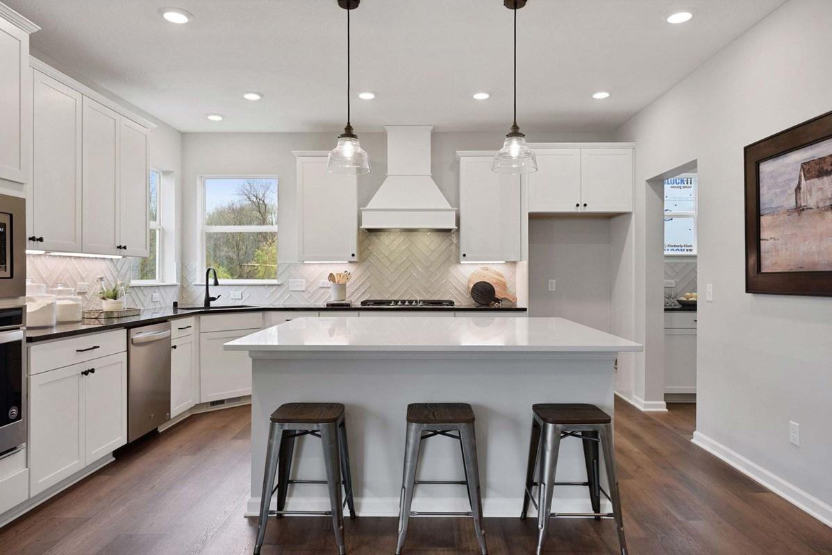 3067 Trinity Drive Shakopee, MN 55379 - Photo 5 of 30