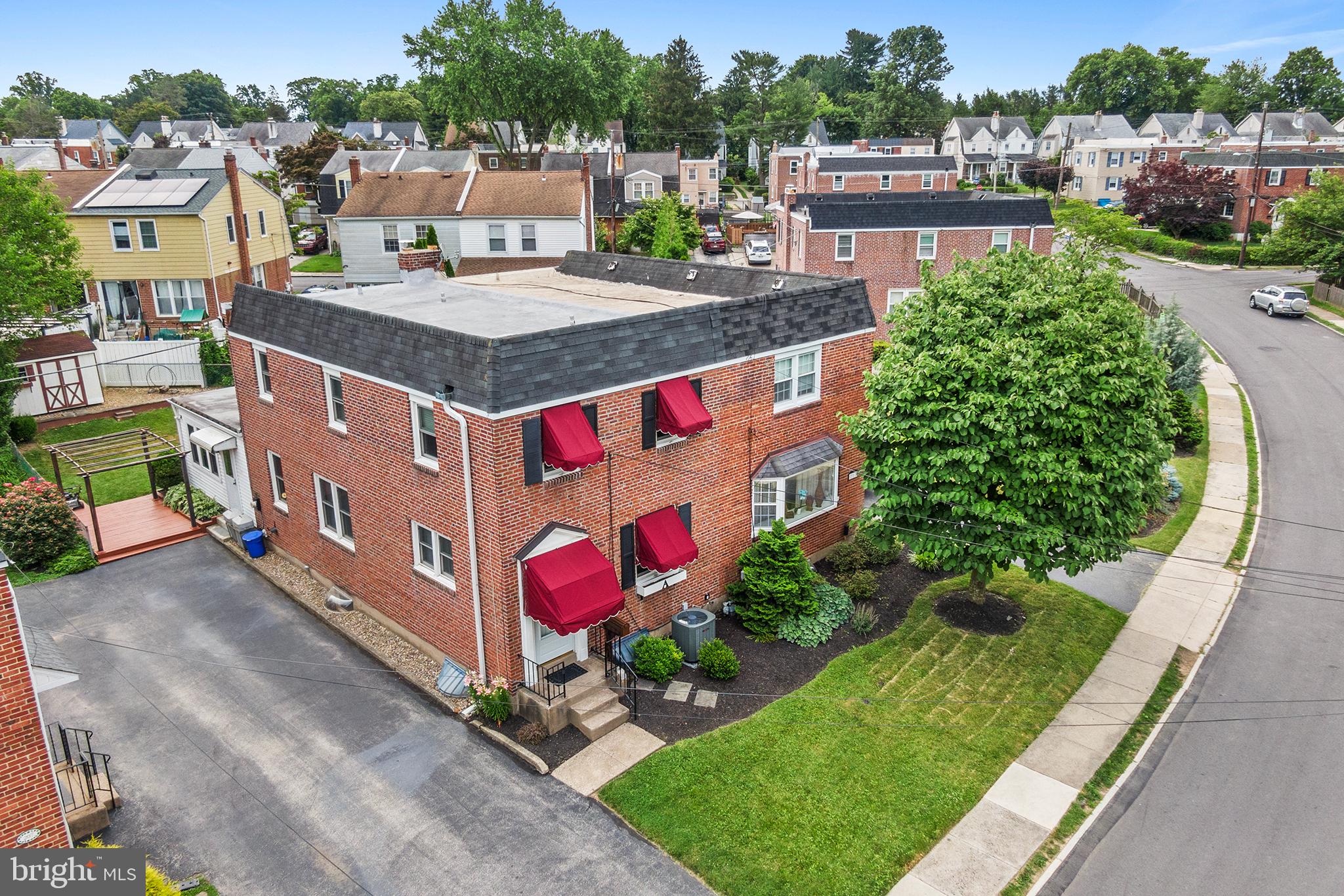 209 Fitzwilliams Road Bryn Mawr, PA 19010 - Photo 1 of 45 Gallery Image 1