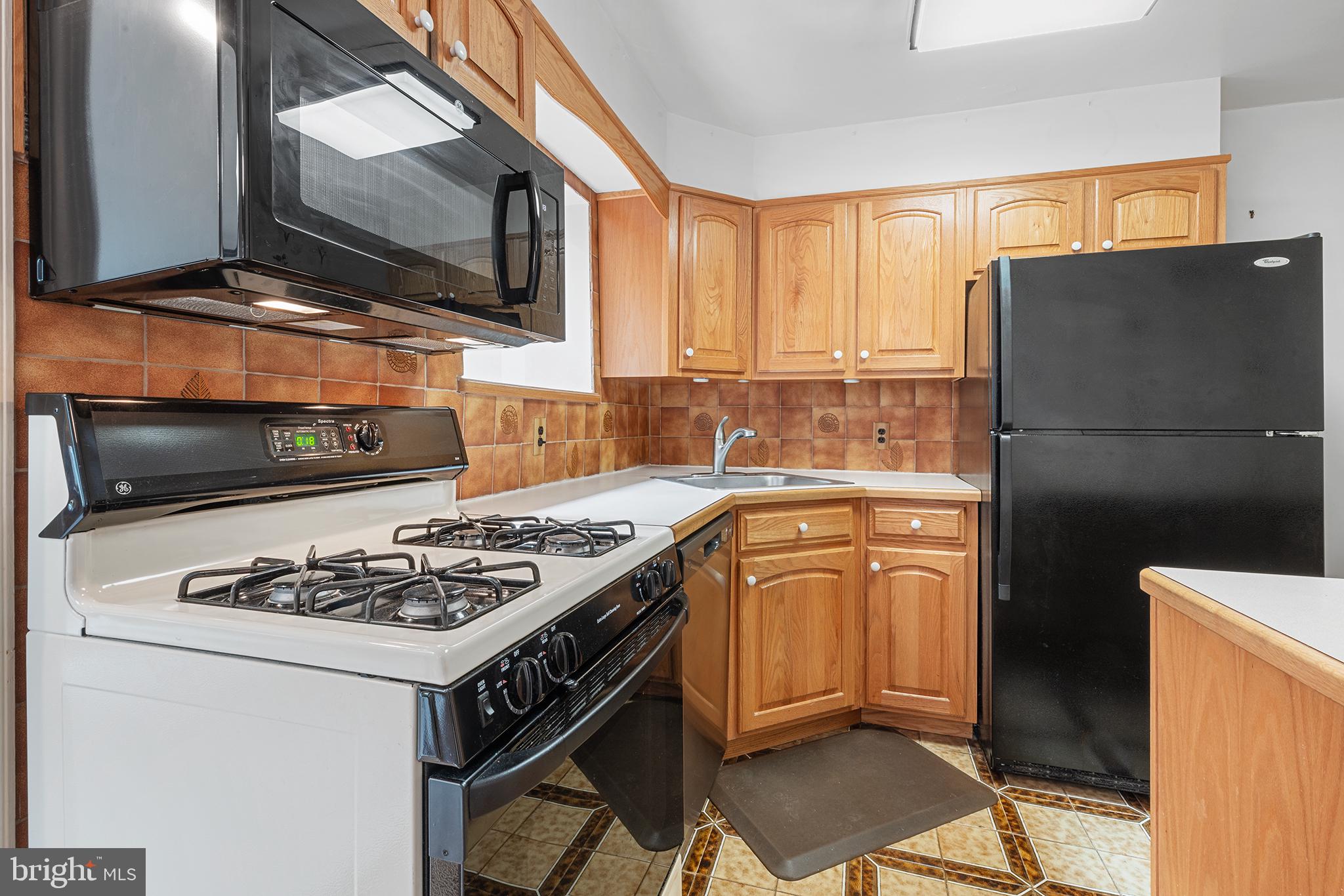 209 Fitzwilliams Road Bryn Mawr, PA 19010 - Photo 9 of 45 Gallery Image 9