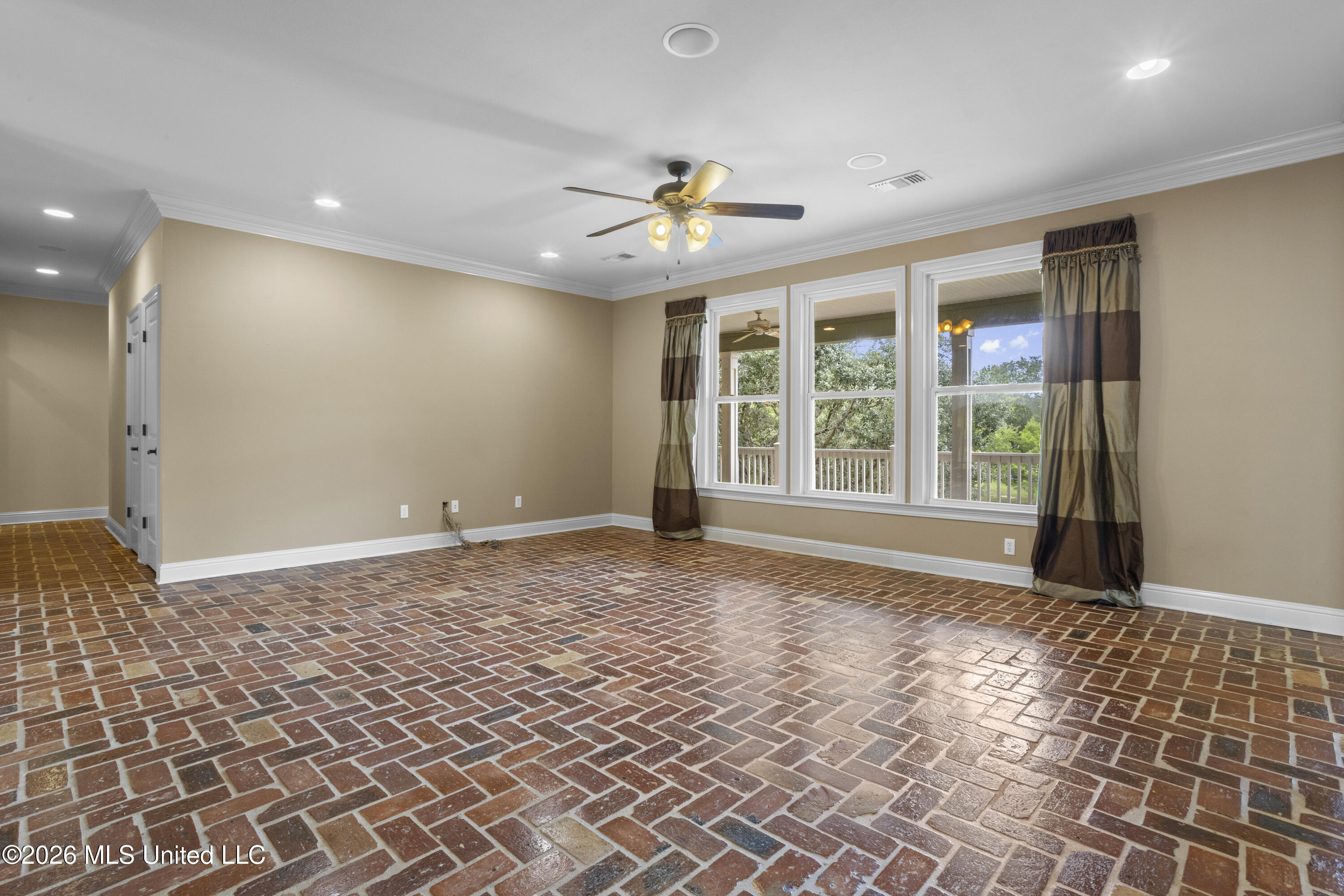 10051 Cain Road Bay St. Louis, MS 39520 - Photo 17 of 92 00011