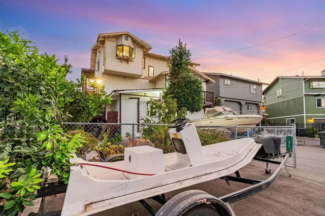 $650,000 | 71-71 Taylor Place, Bethel Island, CA 94511