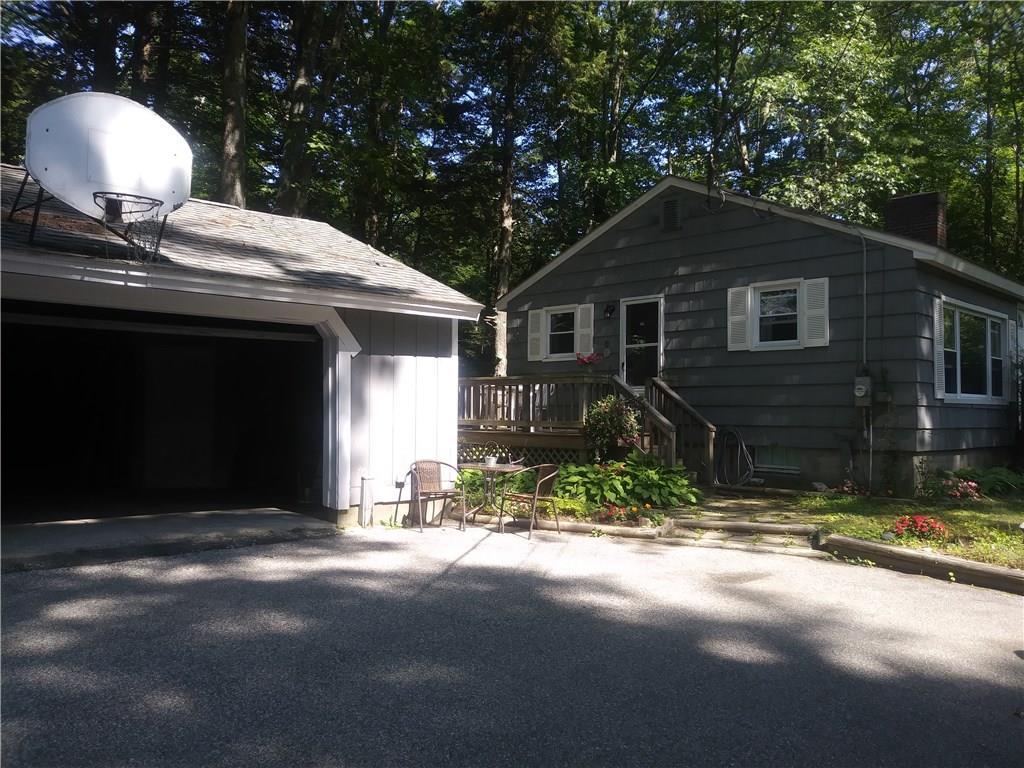 895 Chadbourne Road Standish, ME 04084 - Photo 4 of 19 Photo
