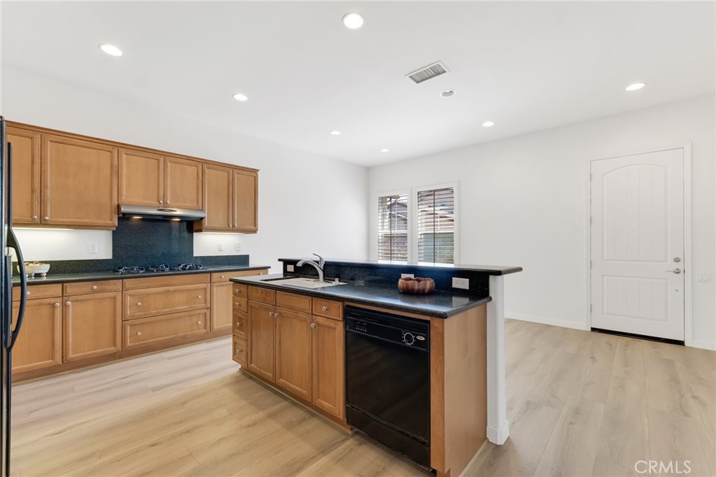 23815 Balsa Court Valencia, CA 91354 - Photo 16 of 63