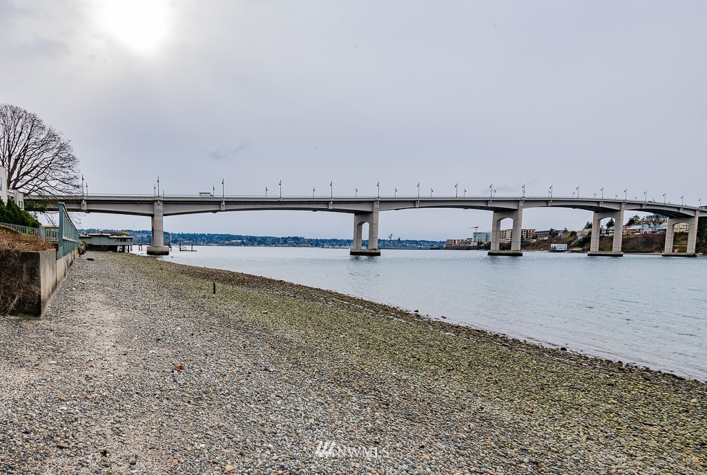 1127 Wheaton Way, Unit B2 Bremerton, WA 98310 - Photo 26 of 28