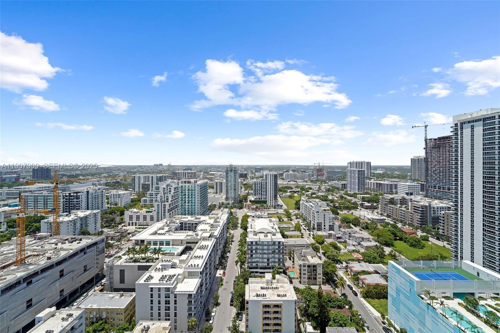 665 Northeast 25th Street, Unit PHI01 Miami, FL 33137 - Photo 29 of 38