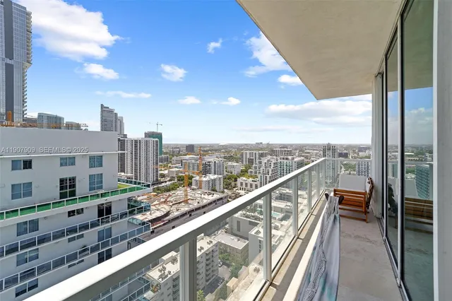 $6,350 | 665 Northeast 25th Street, Unit PHI01, Miami, FL 33137