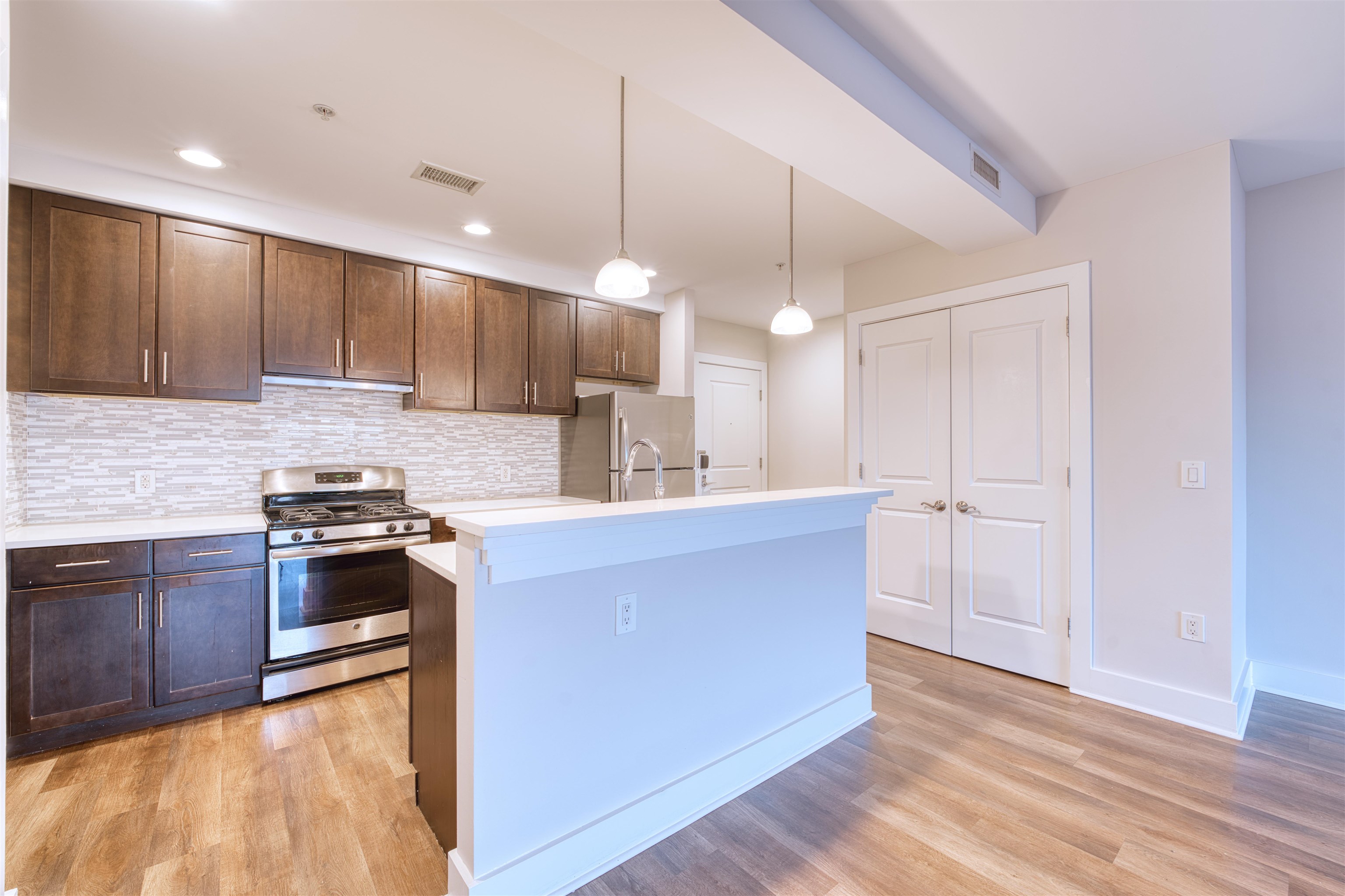 1040 John F. Kennedy Boulevard, Unit 504 Bayonne, NJ 07002 - Photo 12 of 37