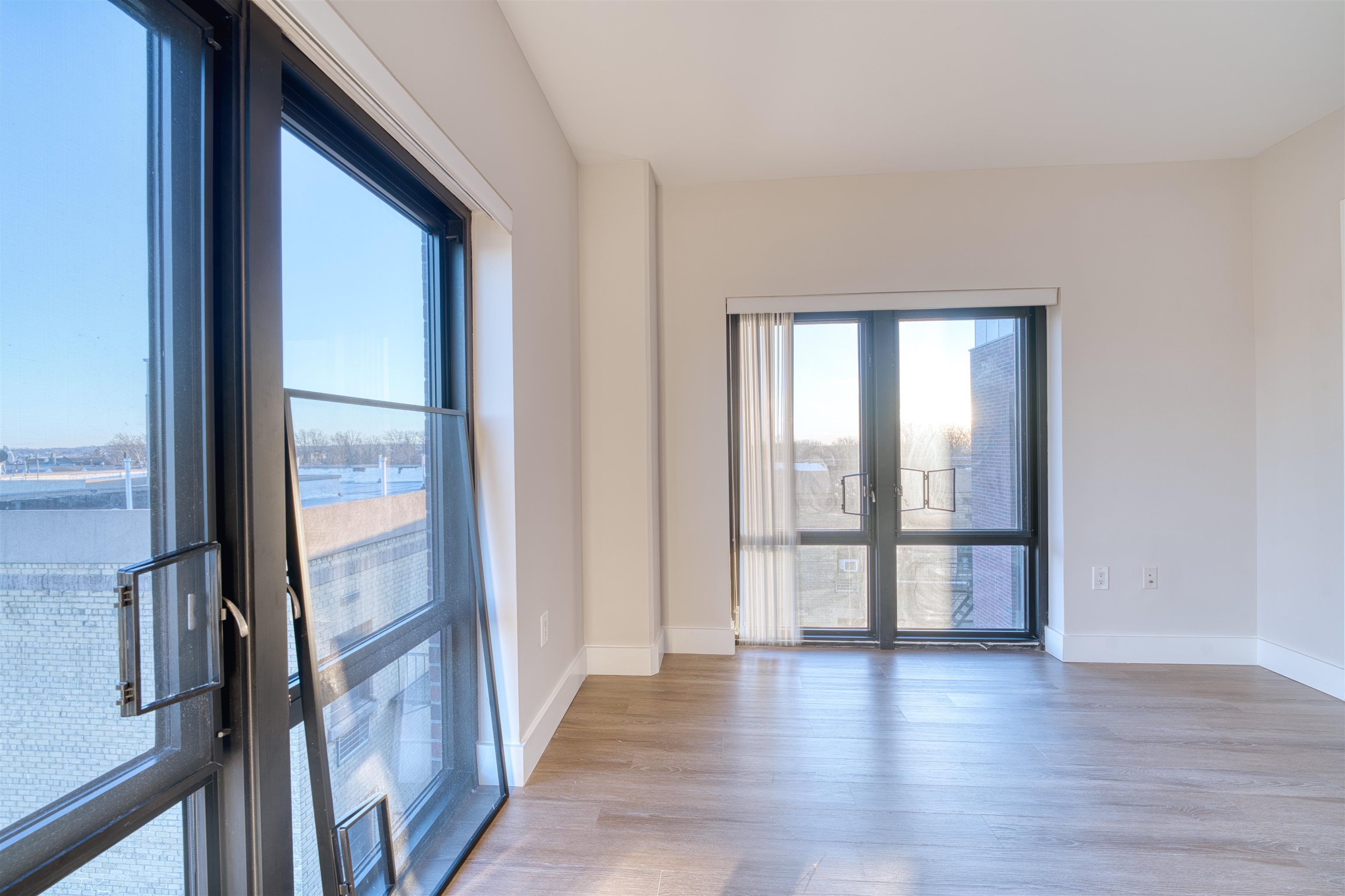 1040 John F. Kennedy Boulevard, Unit 504 Bayonne, NJ 07002 - Photo 15 of 37