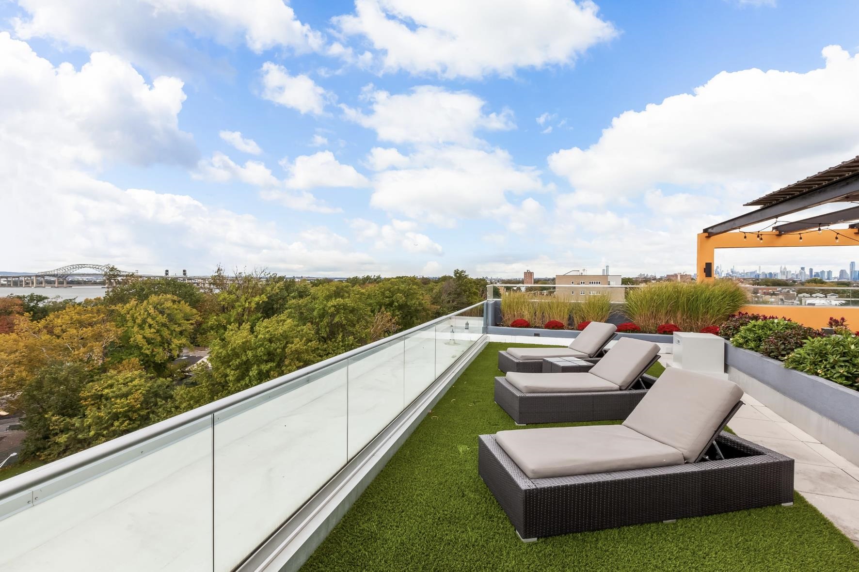 1040 John F. Kennedy Boulevard, Unit 504 Bayonne, NJ 07002 - Photo 30 of 37