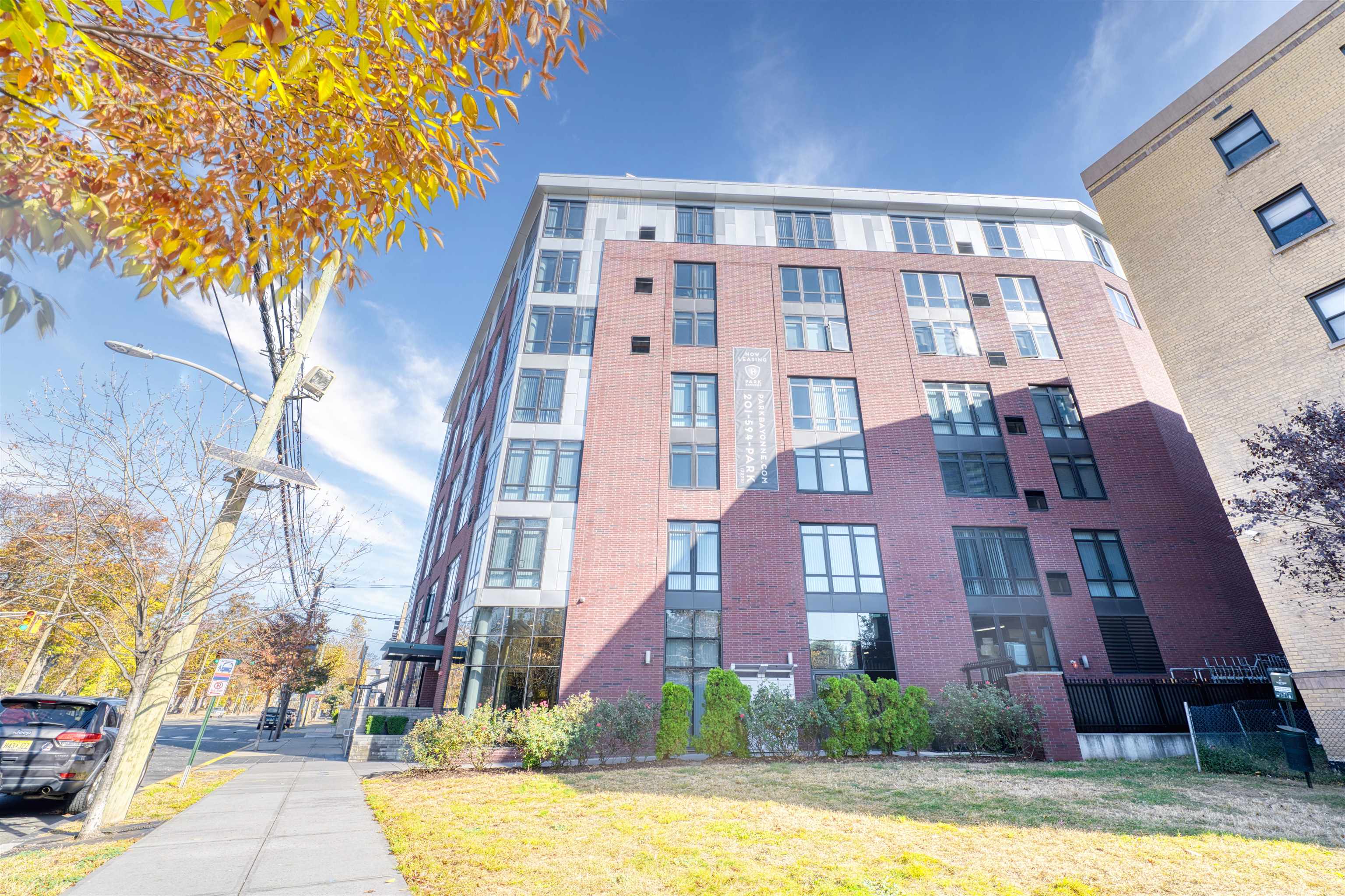 1040 John F. Kennedy Boulevard, Unit 504 Bayonne, NJ 07002 - Photo 31 of 37