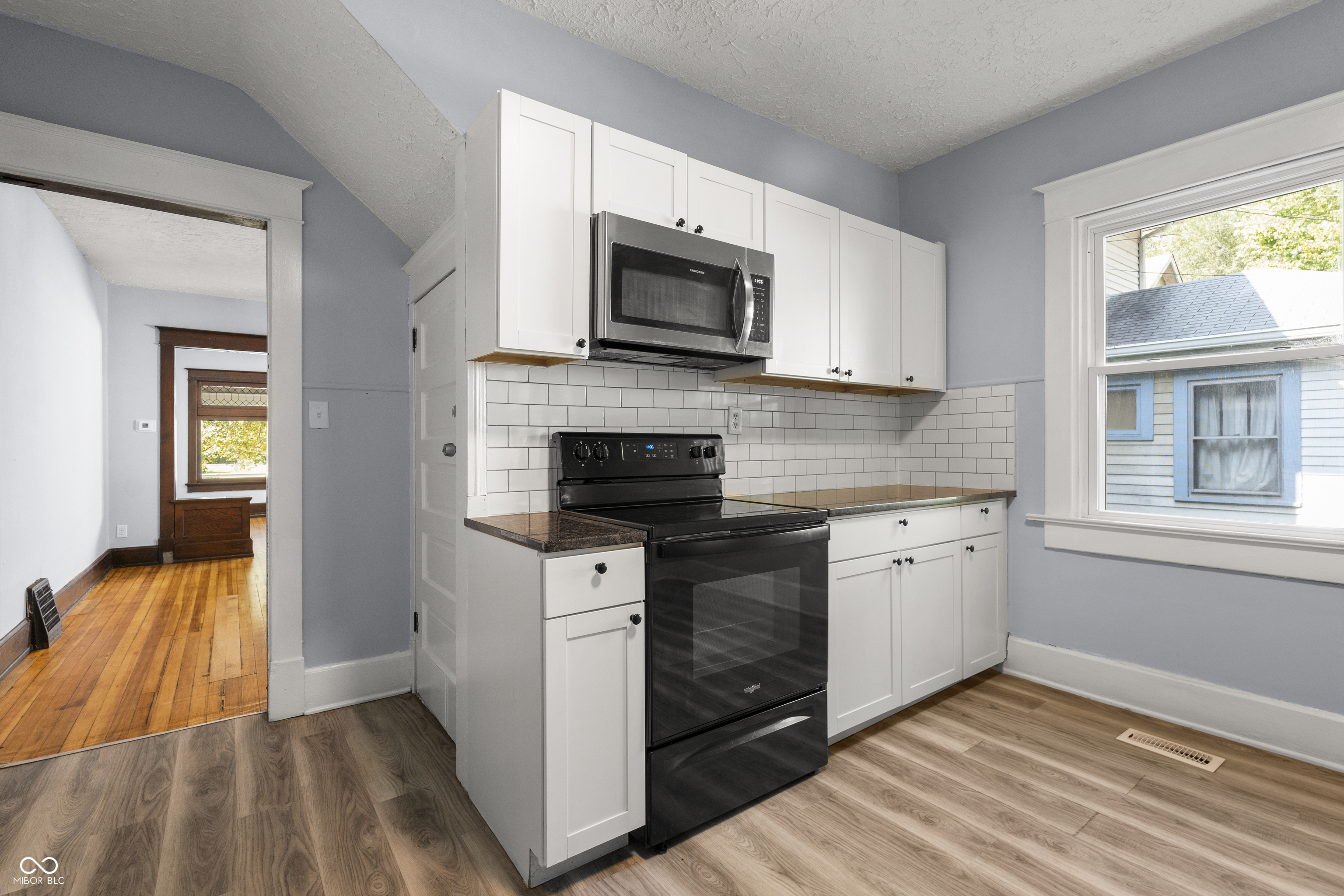 2330 East 16th Street Indianapolis, IN 46201 - Photo 13 of 32