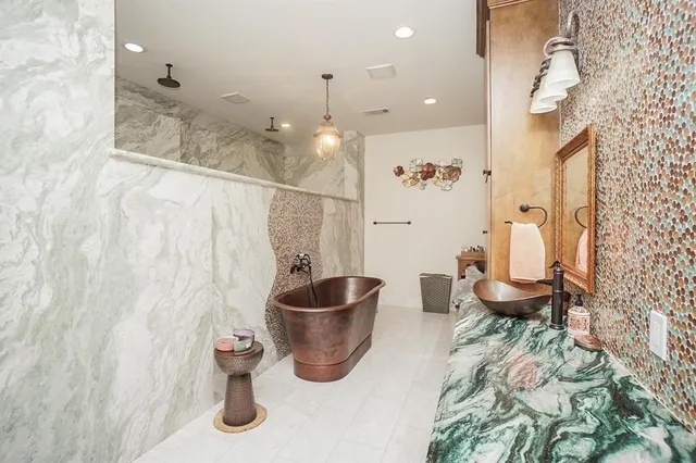 $5,500 | 825 Grubbs Road, Sealy, TX 77474