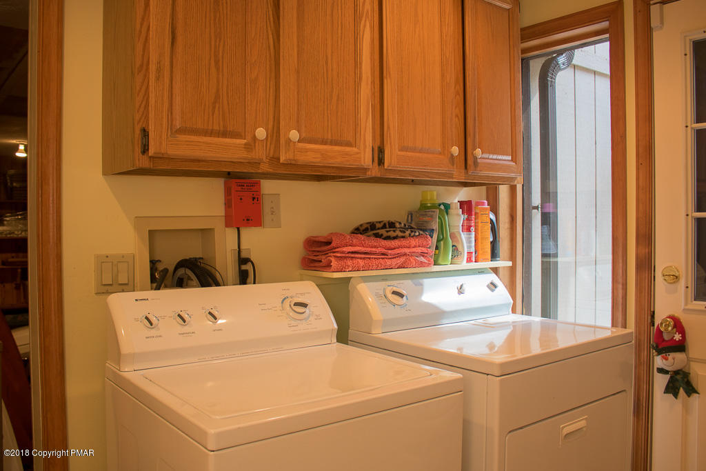402 Sawmill Road Pocono Lake, PA 18347 - Photo 17 of 42 full laundry