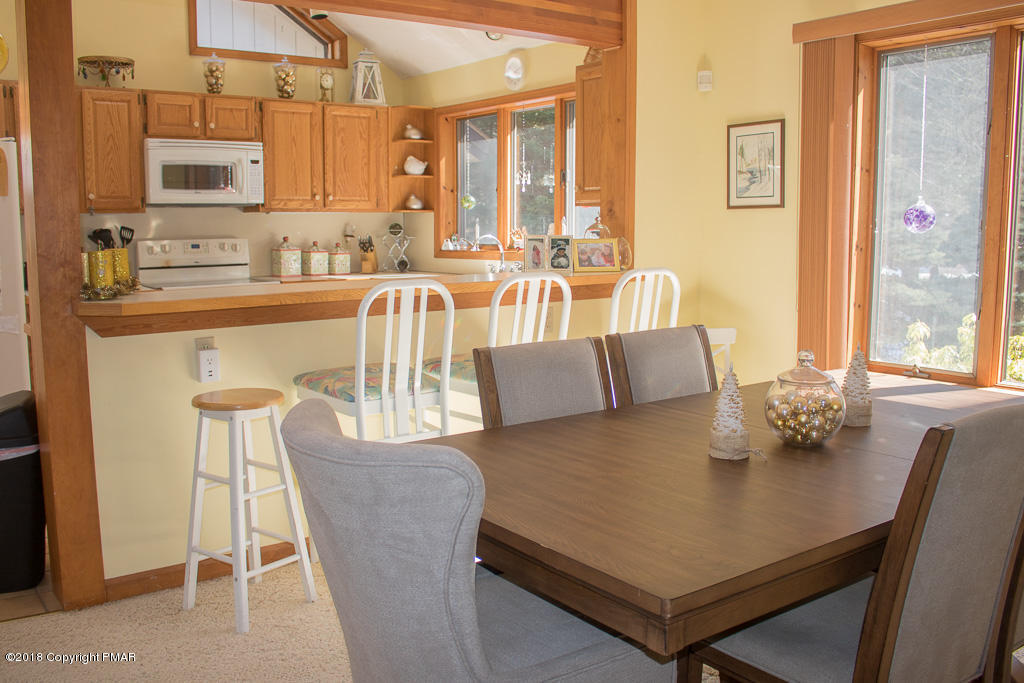 402 Sawmill Road Pocono Lake, PA 18347 - Photo 8 of 42 open dining area