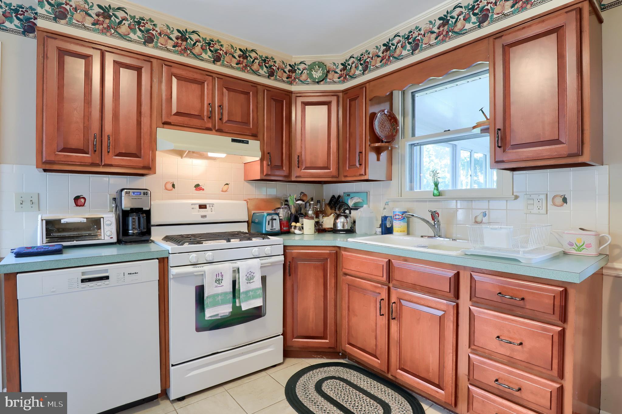 1719 Manor Ridge Drive Lancaster, PA 17603 - Photo 12 of 25 Gallery Image 12