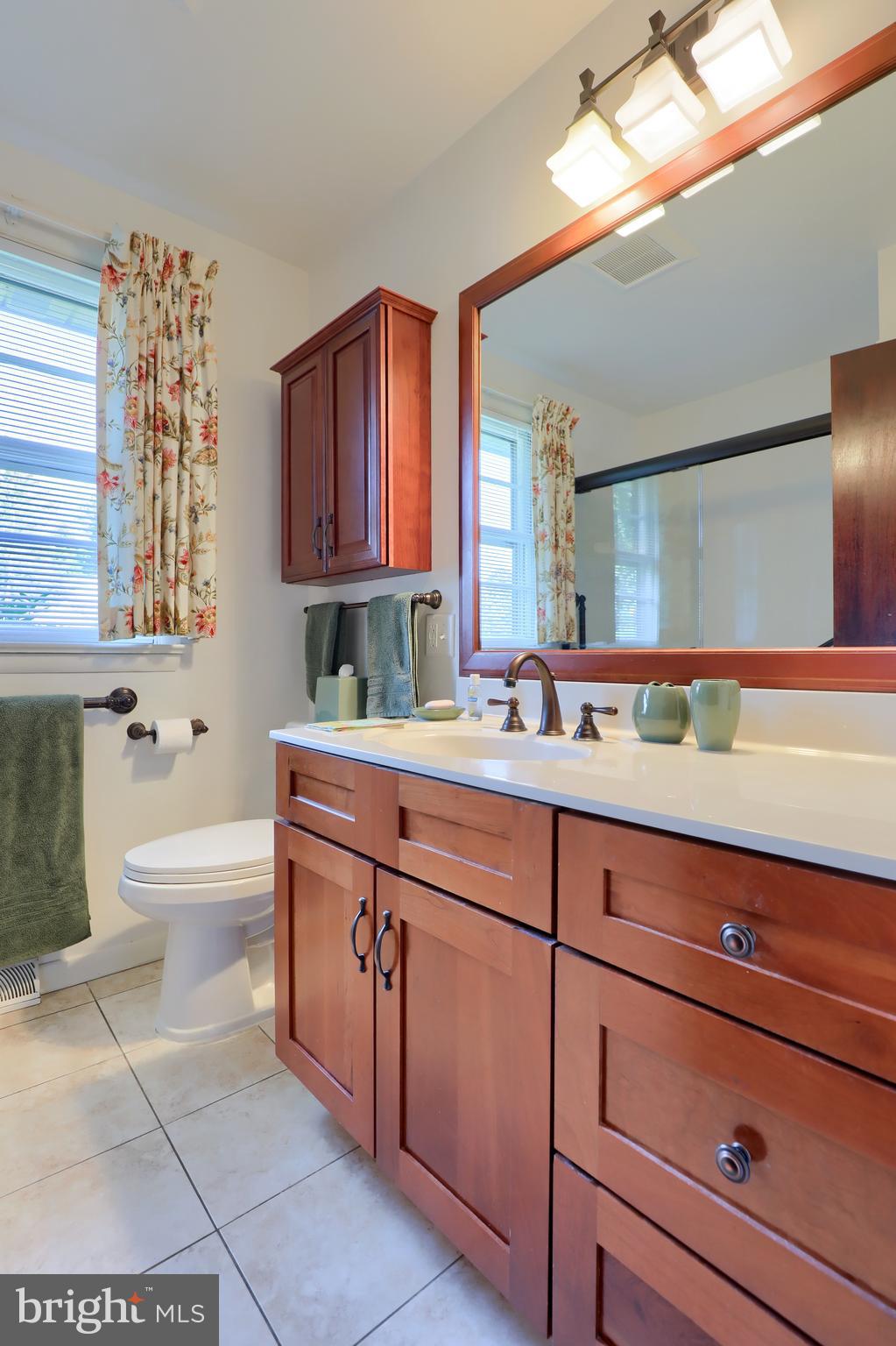 1719 Manor Ridge Drive Lancaster, PA 17603 - Photo 15 of 25 Gallery Image 15