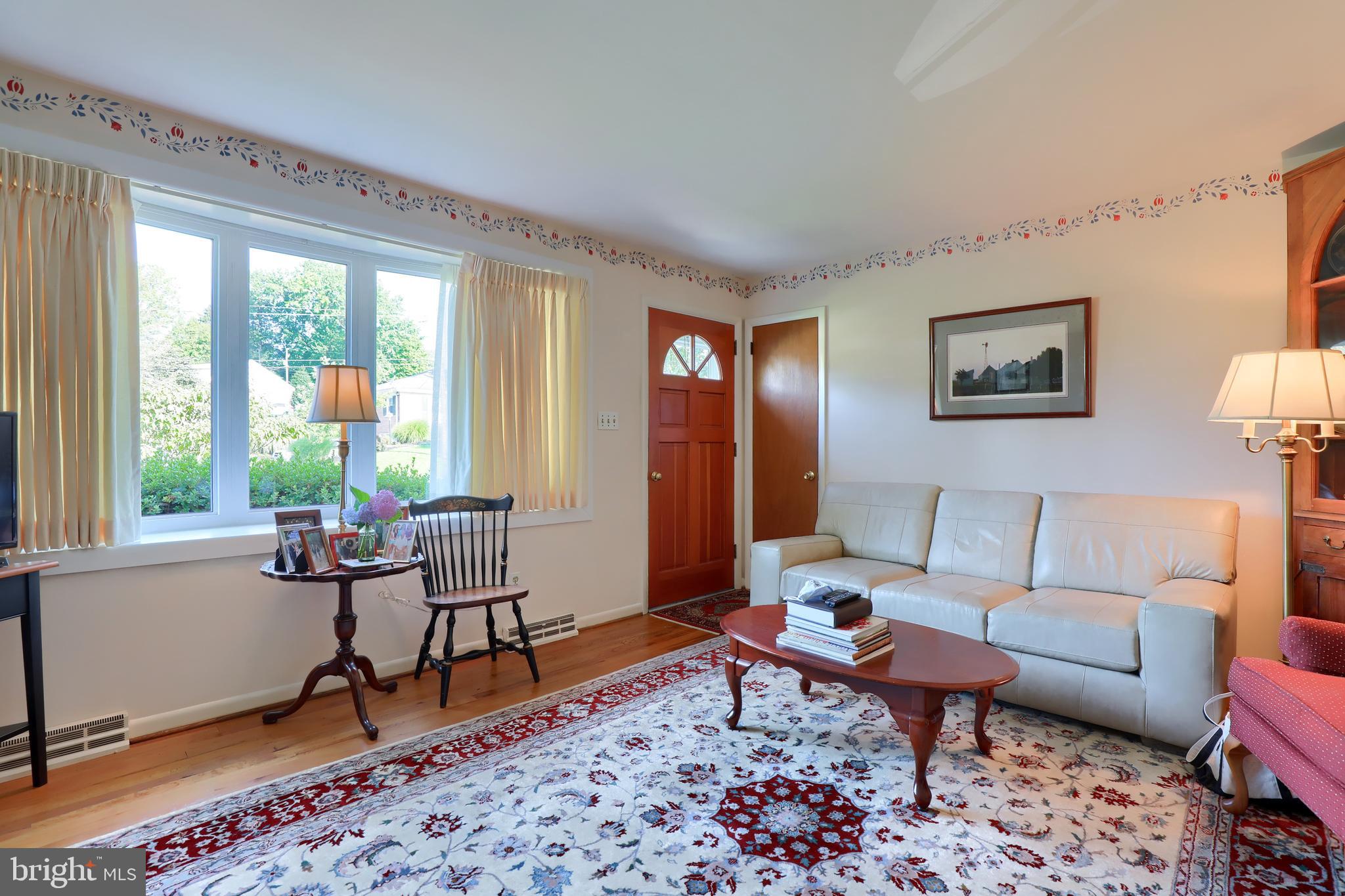 1719 Manor Ridge Drive Lancaster, PA 17603 - Photo 6 of 25 Gallery Image 6