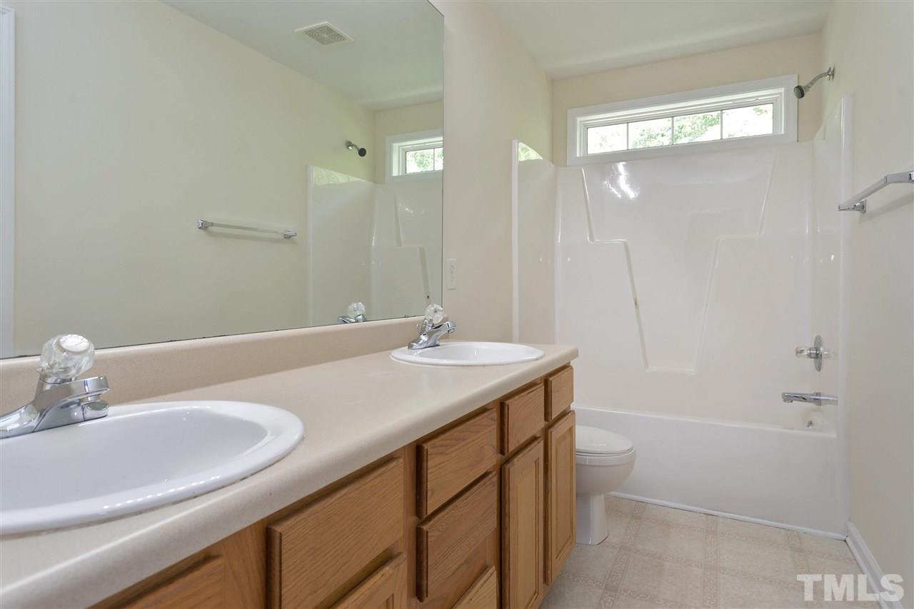 2712 Hope Diamond Court Raleigh, NC 27610 - Photo 22 of 30