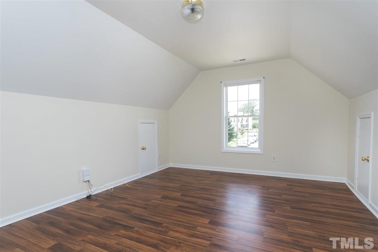 2712 Hope Diamond Court Raleigh, NC 27610 - Photo 23 of 30